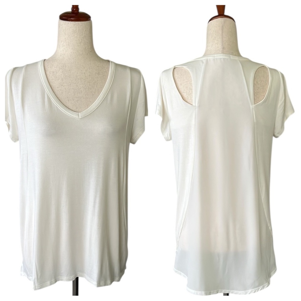 Cha Cha Vente Cap Sleeve Knotched out Back T-shirt